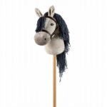 Koń na kiju szary z szarą grzywą dla dziecka. byAstrup Koń na kiju Hobby Horse szary z szarą grzywą