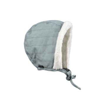 Zimowa czapka dla dziecka w kolorze zielonym z ociepleniem i wiązaniem pod brodą dla wieku 1-2 lata. Elodie Details Czapka Winter Bonnet Pebble Green 1-2 lata