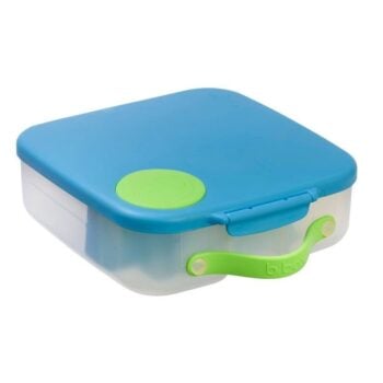 Niebieska śniadaniówka z zielonym uchwytem i zamknięciem dla dziecka. B.Box Lunchbox, Ocean Breeze