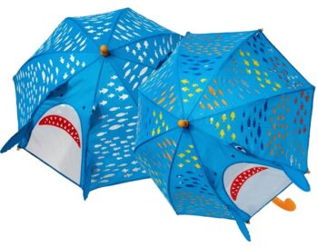 Niebieska parasolka dziecięca z motywem rekina 3D zmieniająca kolory. Floss&Rock Rekin Parasolka 3D Zmieniająca Kolory