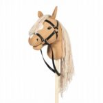 Beżowy koń na kiju z otwartą buzią i jasną grzywą dla dziecka. ByAstrup Beżowy Hobby Horse Koń na kiju z otwartą buzią