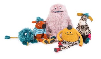 Zestaw kolorowych pluszowych stworków o różnych kształtach i wzorach dla dzieci. Moulin Roty Stworek Maskotka BOUBOU Les Schmouks