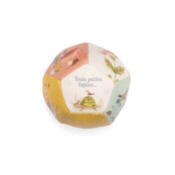 Miękka piłeczka gumowa w pastelowych kolorach z ilustracjami zwierząt dla dziecka śr 10 cm. Moulin Roty Miękka Piłeczka Trois Petits Lapins śr10 Cm