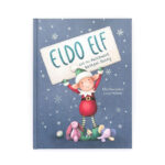 Książeczka dla dzieci z ilustracją elfa w czerwonym stroju i trzech pluszowych króliczków na niebieskim tle z gwiazdkami. Jellycat „Eldo Elf and the Patchwork Bashful Bunny” Książeczka dla Dzieci