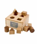 Drewniany sorter kształtów naturalny kolor z klockami do dopasowywania dla dziecka. Wooden Story Drewniany Box do Sortowania Kształtów – Naturalny