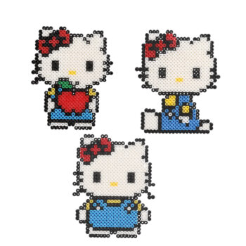 Zestaw trzech wzorów Hello Kitty z koralików do prasowania dla dzieci. MICKI Prasowanka zestaw koralików do prasowania Hello Kitty