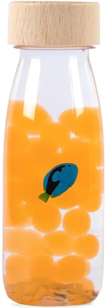 Butelka obserwacyjna z przezroczystego tworzywa z pomarańczowymi kulkami i nadrukiem niebieskiej ryby dla małego odkrywcy. Petit Boum Butelka obserwacyjna RYBA Blue Tang