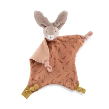 Kocyk przytulanka rudy króliczek dla niemowlaka z miękkiego materiału z głową pluszowego królika i supełkami na rogach. Moulin Roty Przytulanka rudy króliczek
