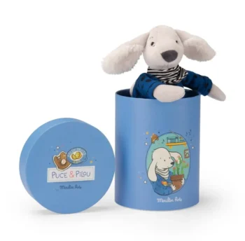 Pluszowa maskotka piesek w białym kolorze w niebieskim ubranku dla dziecka. Moulin Roty Maskotka piesek PILOU w pudełku