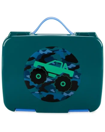 Zielona śniadaniówka dla dziecka z niebieskim uchwytem i nadrukiem monster truck na tle kamuflażu. Skip Hop Lunchbox dla Dziecka Bento Monster Truck Spark Style