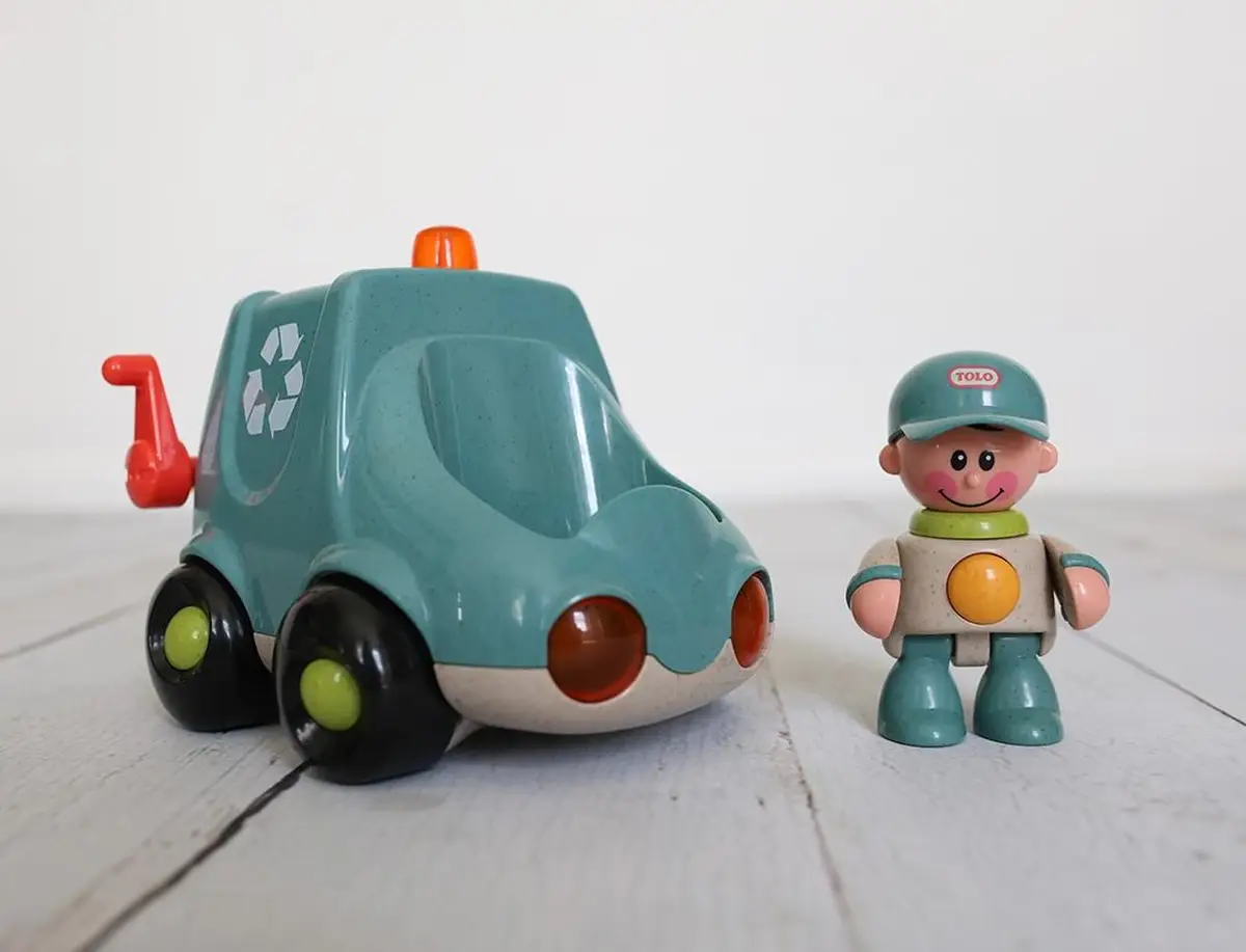 Tolo Bio Śmieciarka z kierowcą First Friend 1-5l
