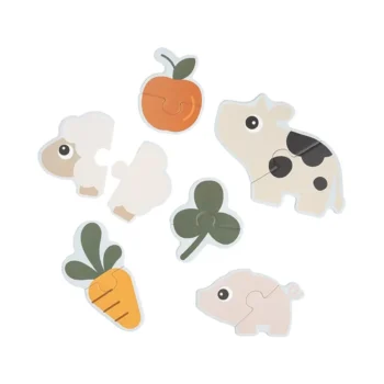 Dwuelementowe puzzle z motywem farmy z marchewką jabłkiem koniczyną owcą krową i świnką dla dziecka. Done by Deer Pierwsze Puzzle Dwuelementowe Farma Tiny Farm