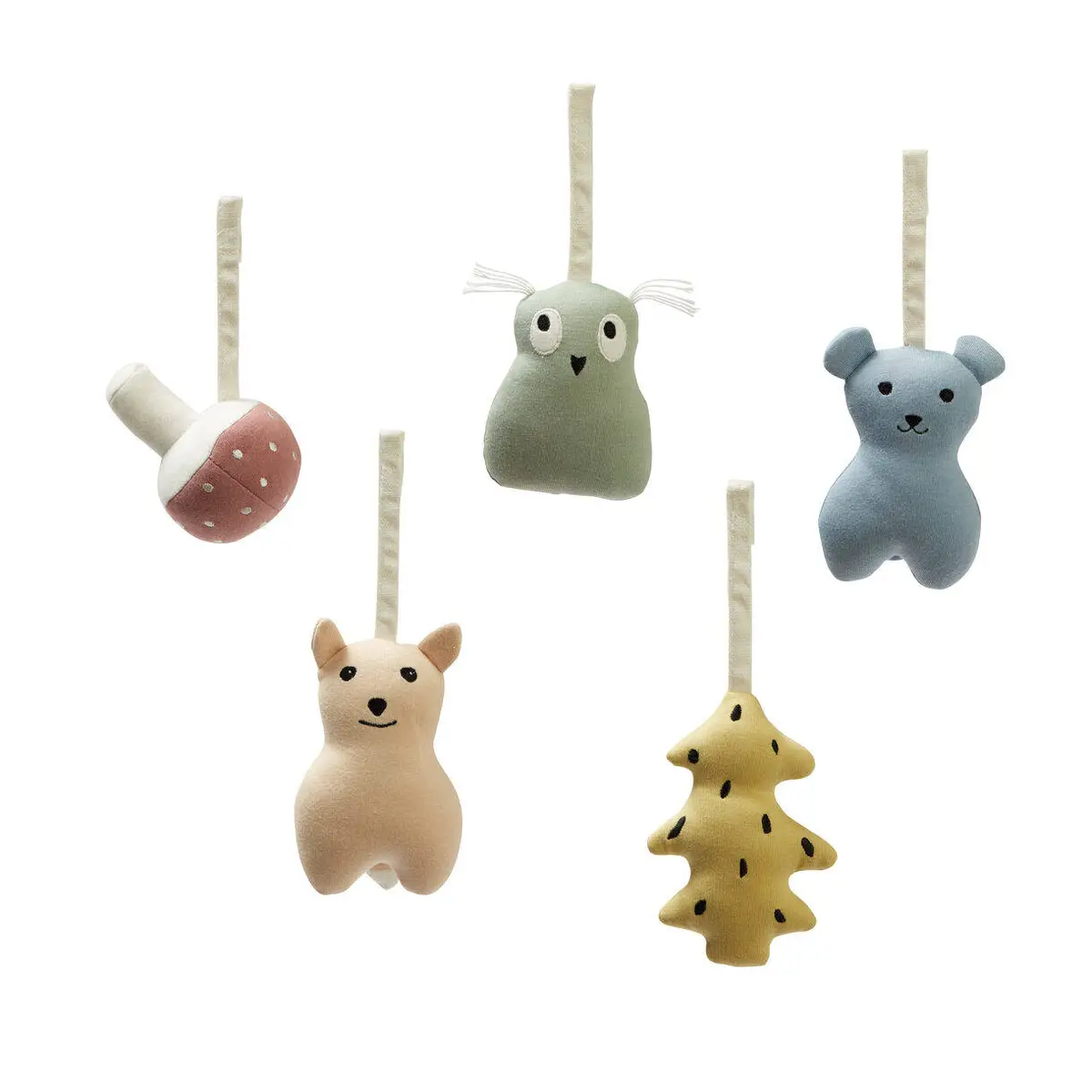 Zestaw 5 zawieszek pluszowych do maty edukacyjnej w kształcie grzyba sowy misia psa i choinki dla niemowlaka. Kid’s Concept Zabawki do maty edukacyjnej woodland 5szt EDVIN