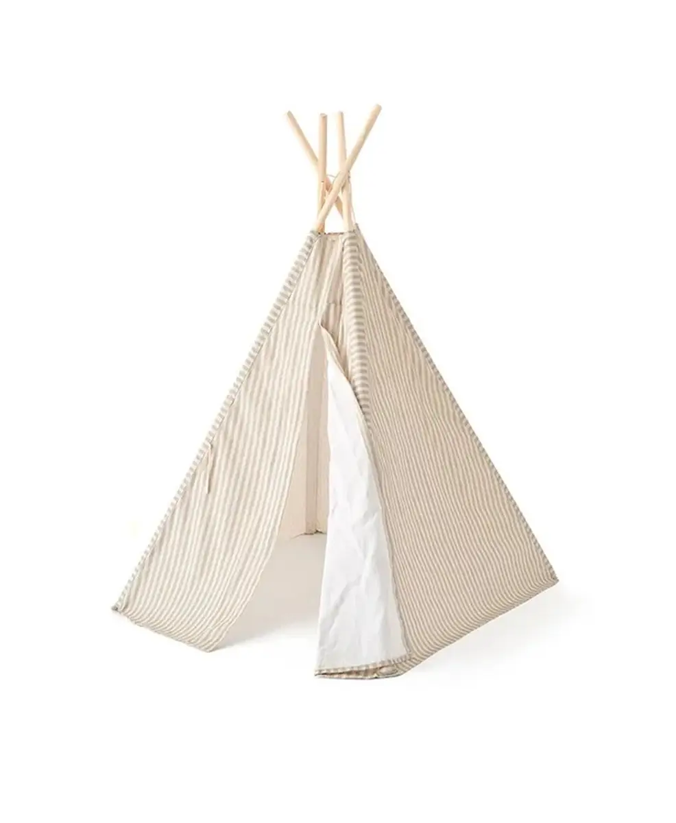 Namiot tipi dla dziecka w beżowe paski z drewnianymi kijami. Kid’s Concept Namiot Tipi stripe
