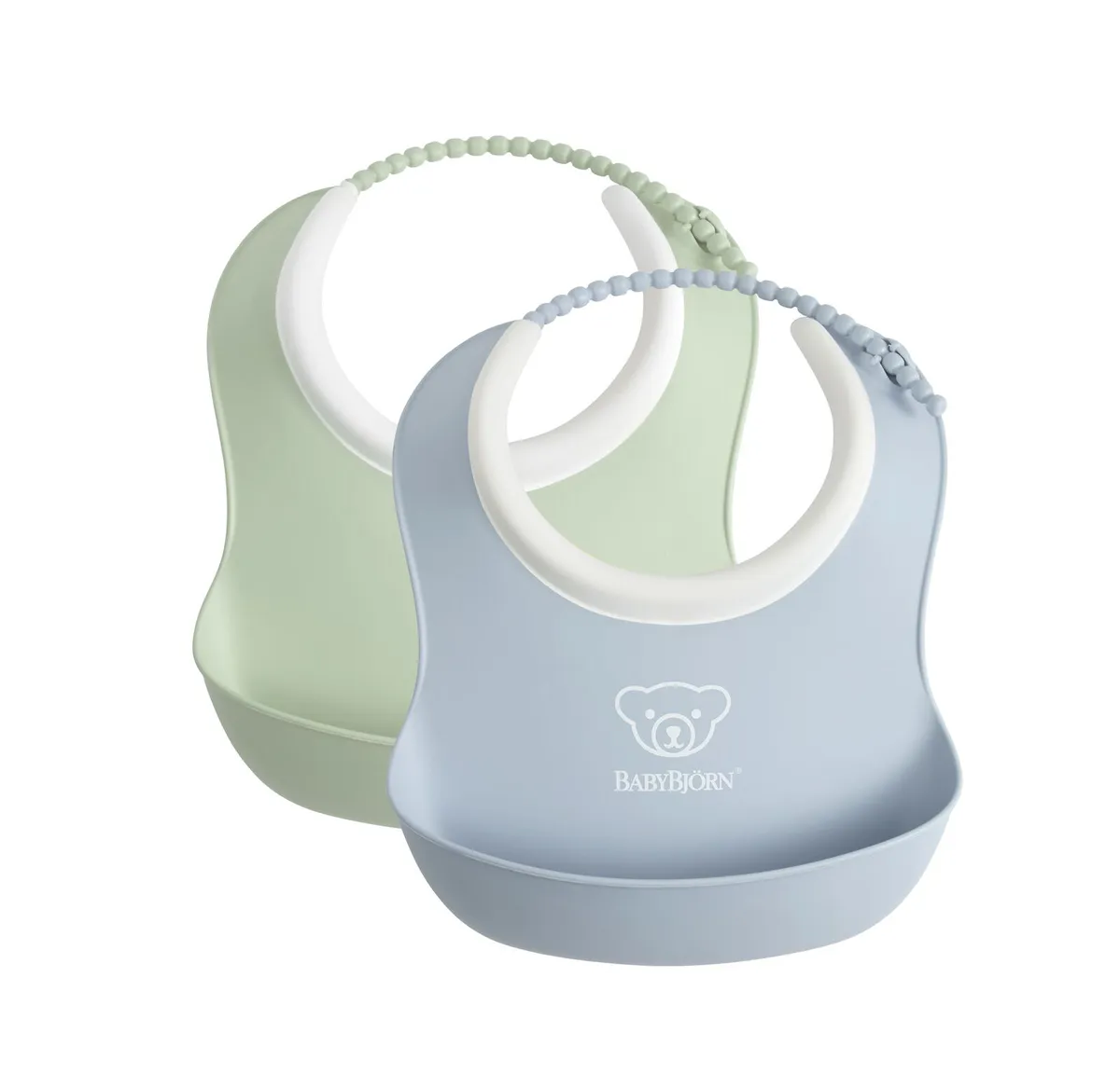 Dwa silikonowe śliniaczki dla niemowlaka w kolorze zielonym i niebieskim z kieszonką na jedzenie. Babybjorn 2 małe śliniaczki Powder Green/ Powder Blue