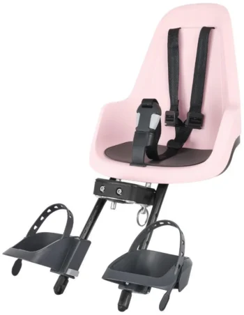 Różowy fotelik rowerowy dla dziecka z pasami bezpieczeństwa i podnóżkami. Bobike Fotelik row. GO MINI cotton candy pink