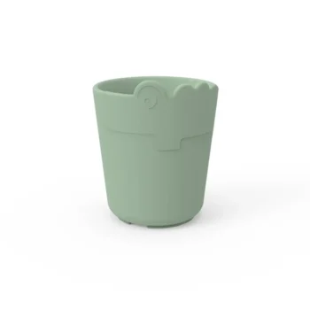 Zielony kubek dla dziecka z motywem krokodyla o pojemności 100 ml. Done by Deer Kubek dla Dziecka Kiddish Croco Green 100 ml