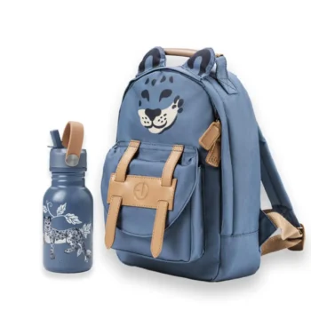 Niebieski plecak dziecięcy z motywem lwa z dopasowaną butelką na wodę z nadrukiem zwierząt dla dziecka. Elodie Details Plecak BackPack MINI +Butelka na wodę Garden Leo ZESTAW