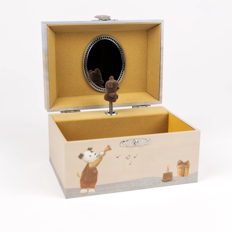 Drewniana szkatułka pozytywka z lusterkiem i figurką misia dla dziecka z motywem zwierząt i prezentu. Egmont Toys Pozytywka szkatułka Przyjaciele