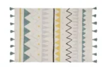 Bawełniany dywan w geometryczne wzory w kolorach niebieskim żółtym i beżowym z frędzlami na krótszych bokach 140x200 cm. Lorena Canals Dywan bawełniany Azteca Natural Vintage Blue 140x200cm