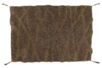 Brązowy dywan wełniany z teksturą przypominającą drewno akacjowe 200x300 cm dla domu. Lorena Canals Dywan Wełniany Enkang Acacia Wood 200x300cm