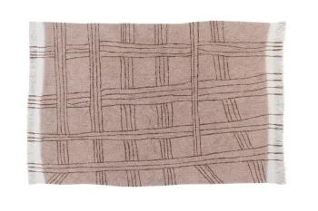 Wełniany dywan w odcieniu pudrowego różu z geometrycznym wzorem dla dzieci i dorosłych. Lorena Canals Dywan Wełniany Shuka Dusty Pink 170x240cm