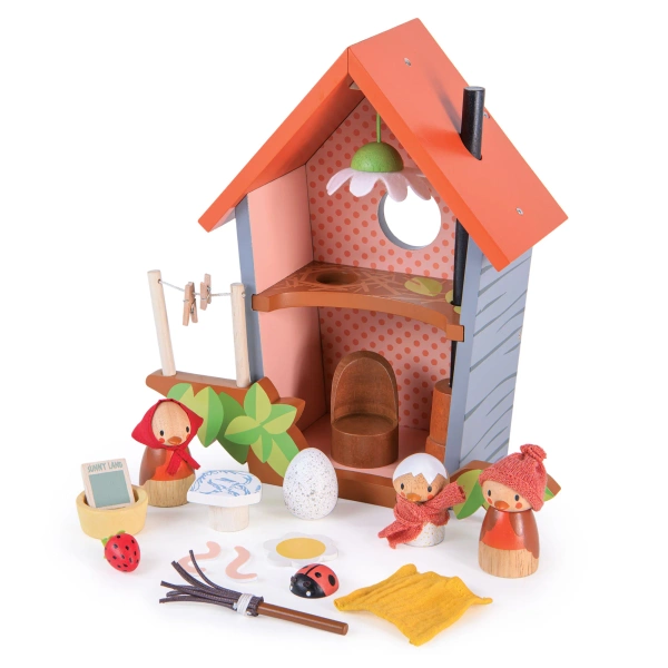 Drewniany domek dla lalek z akcesoriami i postaciami ptasiej rodziny robin do zabawy. Tender Leaf Toys Gniazdko rodziny Robin