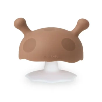 Brązowy gryzak w kształcie grzybka dla niemowlaka z miękkiego materiału. Mombella Gryzak Grzybek Mushroom Mocha Loca