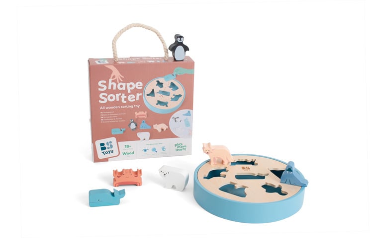 Drewniany sorter zwierzęta arktyki z figurkami niedźwiedzia pingwina foki i wieloryba dla dziecka. BS Toys Drewniany sorter Zwierzęta Arktyki