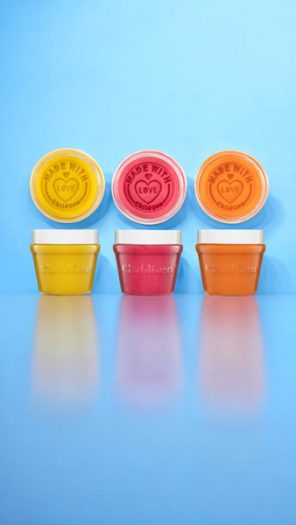 Zestaw trzech słoiczków naturalnej ciastoliny w kolorach żółtym różowym i pomarańczowym dla dzieci. ChildGen Naturalna ciastolina w słoiczkach zestaw TRIO: Żółty Różowy Pomarańczowy