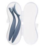 Niebieskie sztućce dla niemowląt w etui do nauki samodzielnego jedzenia BLW ocean. b.box Pierwszesztućce BLW dla niemowląt Ocean