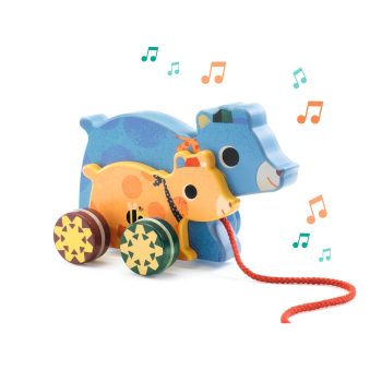 Drewniane misie do ciągnięcia z kolorowym wzorem i czerwonym sznurkiem dla dziecka z melodią. Djeco Drewniane misie do ciągnięcia z melodią