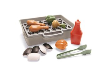Zestaw do grillowania z plastikowymi warzywami i sztućcami dla dzieci szary grill zielone sztućce czerwony pojemnik na sos. Dantoy GREEN GARDEN Zestaw do grillowania