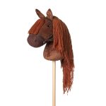 Koń na kiju brązowy z długą brązową grzywą zabawka dla dziecka. byAstrup Koń na kiju Hobby Horse brązowy z brązową grzywą