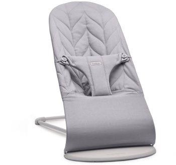 Jasnoszary leżaczek dla niemowlaka z miękkim pikowaniem i metalową ramą. Babybjorn leżaczek BLISS Woven Petal Quilt Jasnoszary