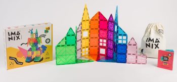 Zestaw 100 kolorowych przezroczystych klocków magnetycznych w różnych kształtach dla dzieci. Imanix klocki magnetyczne CLASSIC 100 elem