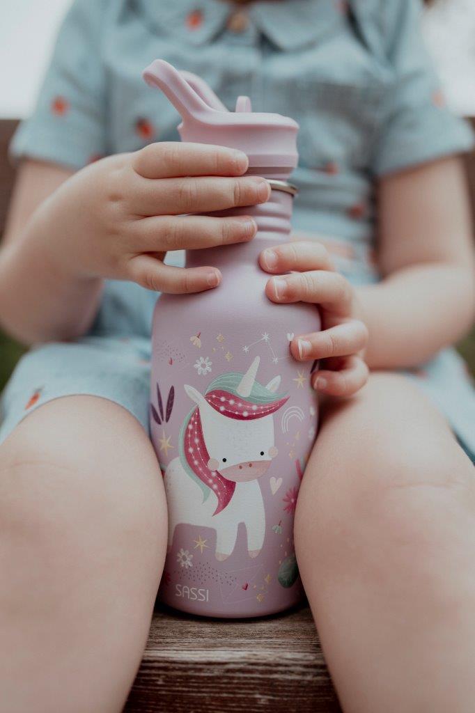 Różowa butelka termiczna 350ml z motywem jednorożca dla dziecka. Sassi Butelka termiczna 350ml Jednorożec
