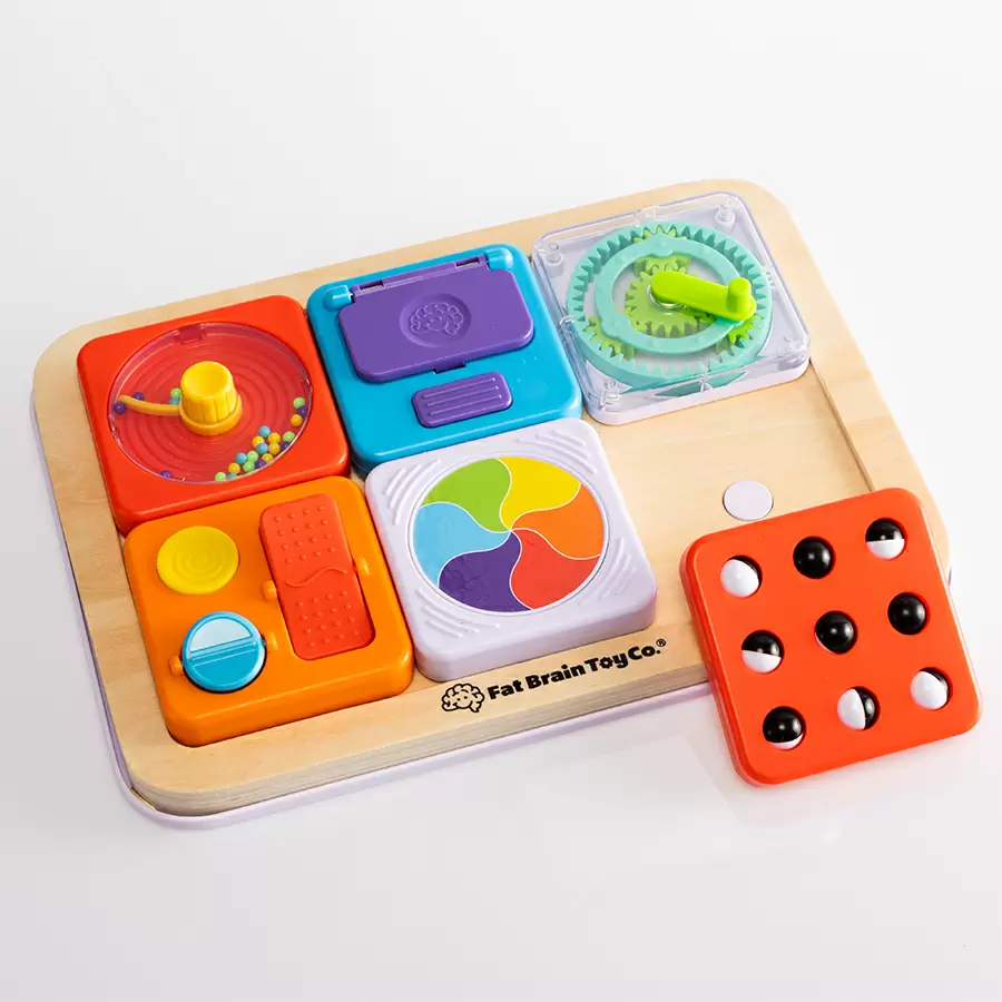 Drewniana tablica sensoryczna z kolorowymi modułami i lusterkiem dla dziecka. Fat Brain Toy Co. PlayTab Sensoryczny Kwadrat Lusterko