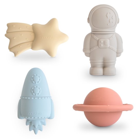 Zestaw czterech zabawek do kąpieli w kształcie gwiazdy z ogonem astronauty rakiety i planety dla dziecka. Mushie Zabawki do kąpieli Space