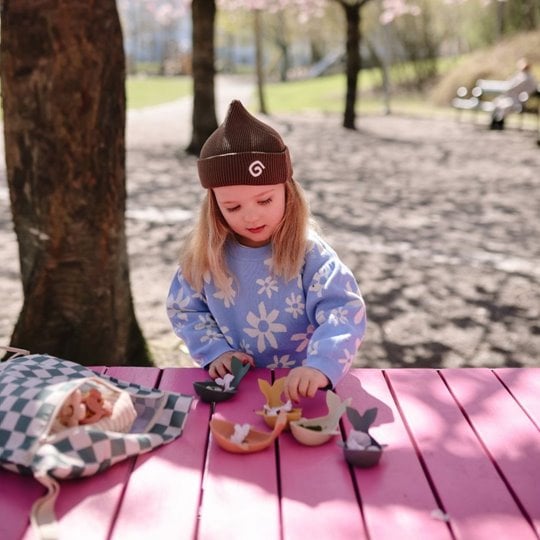 Zabawki do kąpieli w kształcie wielorybów w stylu retro dla dzieci. Mushie Zabawki do Kąpieli Wieloryby Retro