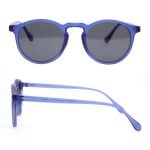 Okulary przeciwsłoneczne dziecięce w kolorze niebieskim z ciemnymi szkłami dla dzieci 9-16 lat. OKKY Okulary przeciwsłoneczne royal blue 9-16 lat