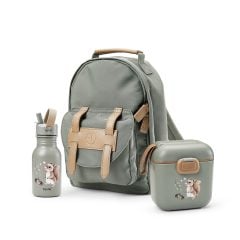 Zielony plecak dziecięcy, butelka na wodę i lunchbox z motywem wiewiórki. Elodie Details Plecak BackPack MINI Hazy Jade +Butelka na wodę Chipmunk Darling +Lunchbox Chipmunk Darling ZESTAW