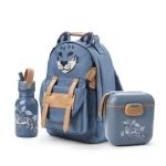 Niebieski plecak dziecięcy z motywem lwa, butelka na wodę i lunchbox z kwiatowym wzorem. Elodie Details Plecak BackPack MINI +Butelka na wodę +Lunchbox Garden Leo ZESTAW