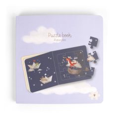 Książka z puzzlami dla dzieci z ilustracjami kosmosu i rakiety, fioletowa okładka. Filibabba Książka z puzzlami Dreamy Adventurers
