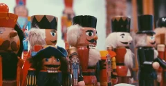 Dziadek do orzechów – skąd wziął się świąteczny żołnierzyk?