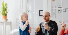 Echolalia u dziecka – dlaczego powtarza słowa i całe zdania?